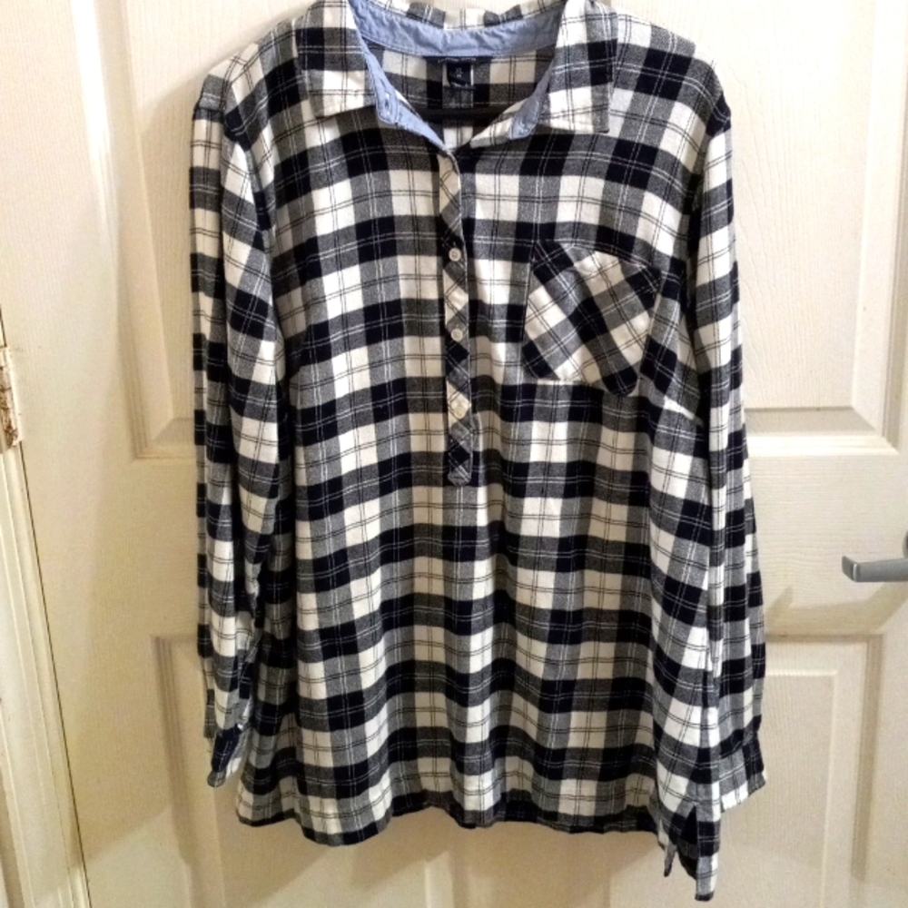Lands End 18 XL Woman's Plaid Shirt/Tunic/ Top Black and White Plaid Cotton EUC